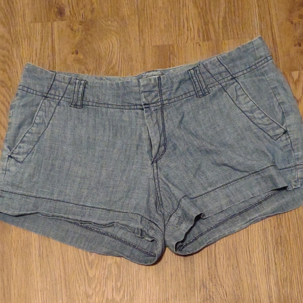 Old Navy Women's Shorts - size 4